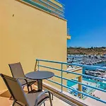 Admirable 1 Bedroom Marina View Apt.