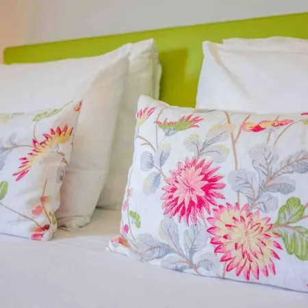 Apartamento Admirable 1 Bedroom Marina View Apt. Albufeira