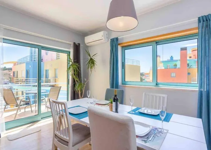 Appartement Admirable 1 Bedroom Marina View Apt.