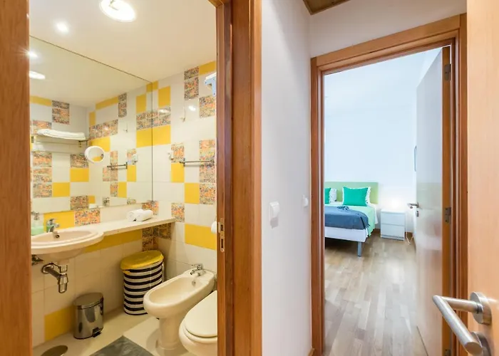 Appartement Admirable 1 Bedroom Marina View Apt.