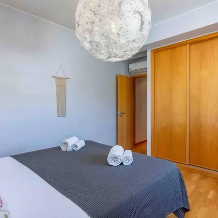 Lägenhet Admirable 1 Bedroom Marina View Apt. *