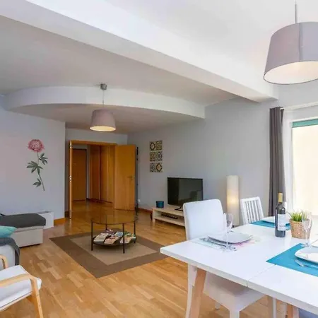 Admirable 1 Bedroom Marina View Apt. *