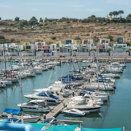 Admirable 1 Bedroom Marina View Apt. *