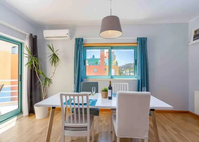 Admirable 1 Bedroom Marina View Apt. 公寓 阿尔布费拉