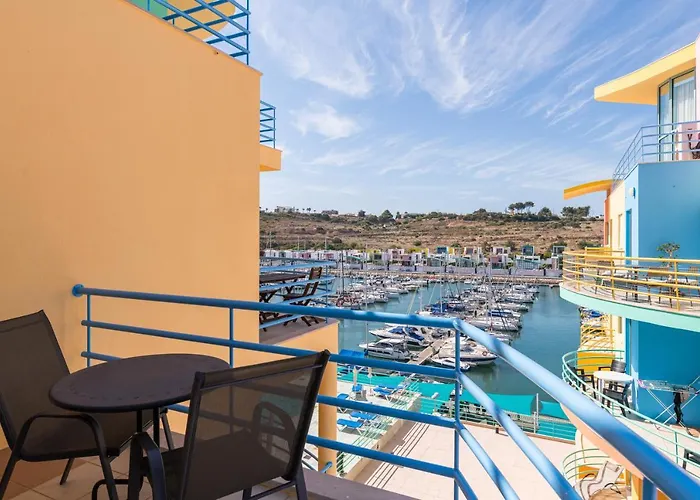 شقة Admirable 1 Bedroom Marina View Apt. *