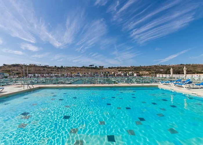 Admirable 1 Bedroom Marina View Apt. *