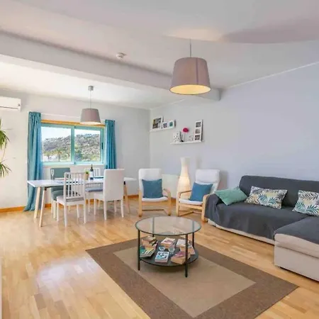 Admirable 1 Bedroom Marina View Apt. * アルブフェイラ
